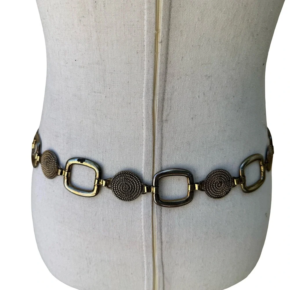 N/A vintage chain